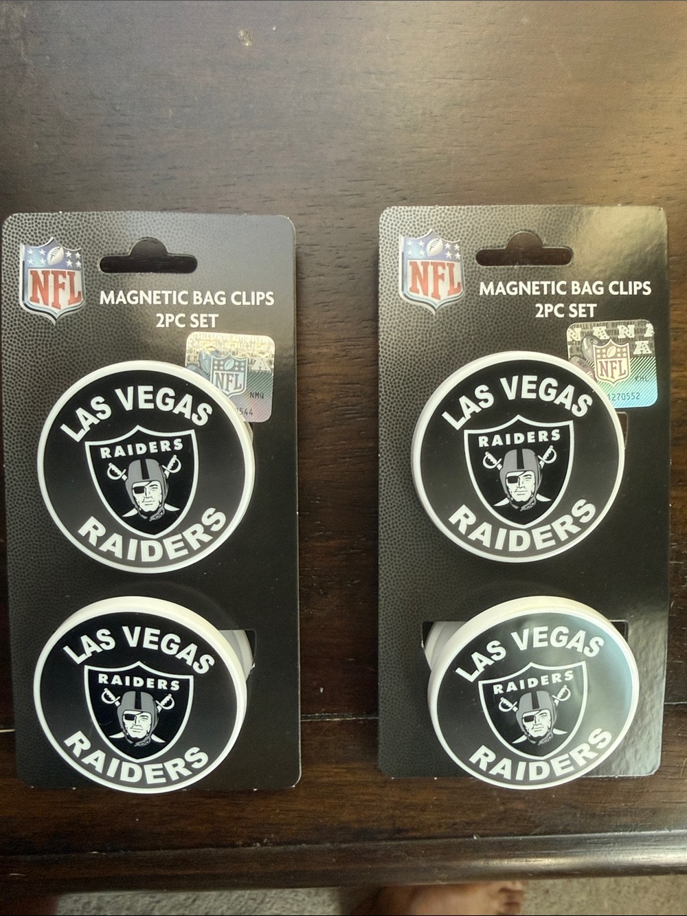 NFL Las Vegas Raiders Magnetic Bag Clips Set - Black & White